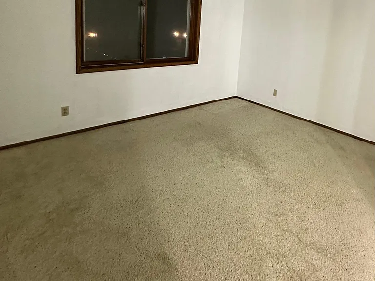 N82W13514 Fond Du Lac Ave — Photo 22