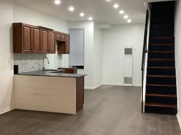 2428 N Patton St, Philadelphia, PA 19132