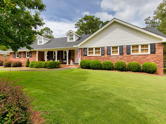 2nd image of 2802 Skyland Dr