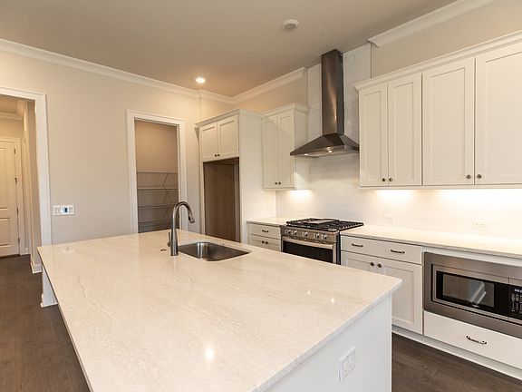 Hampton Home Design Kitchen