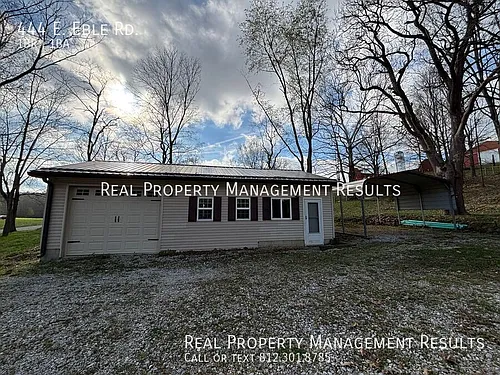 444 E Eble Rd Photo 1