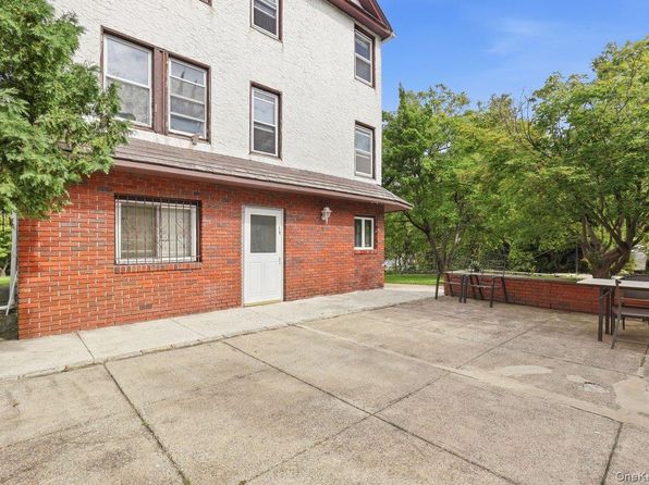 100 Highland Ave