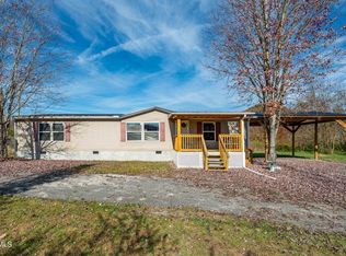 245 Poes Ln, Bulls Gap, TN 37711