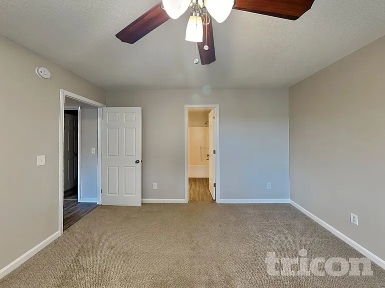 108 Woodlands Village Dr — Photo 3