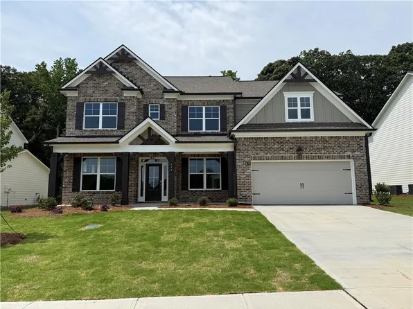 548 Winding Rose Dr, Hoschton, GA 30548