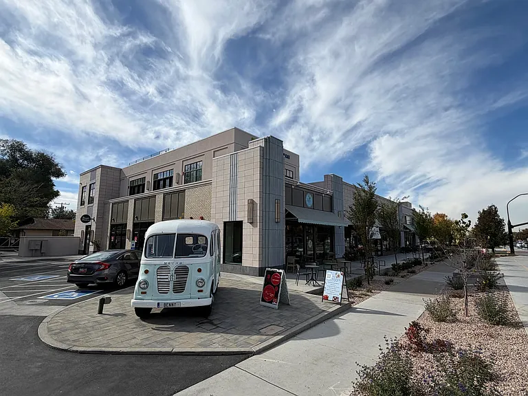 1138 S 400 E — Photo 23