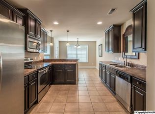6910 Breyerton Way, Owens Cross Roads, AL 35763