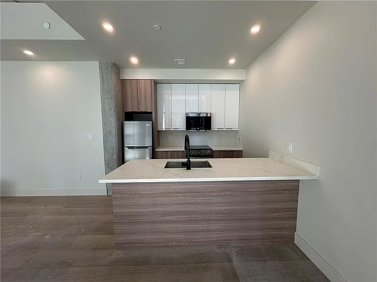 26 Augusta St #210 — Photo 4