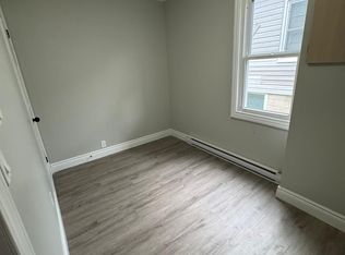 117 Stuart St, London, ON N5Y 1S5