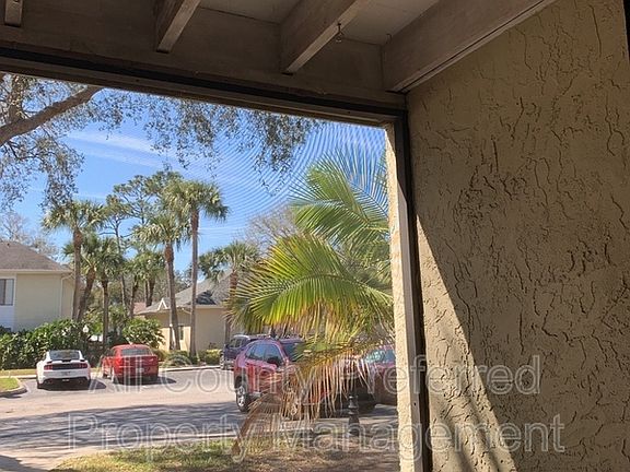 5th image of 3545 Sable Palm Ln Unit A
