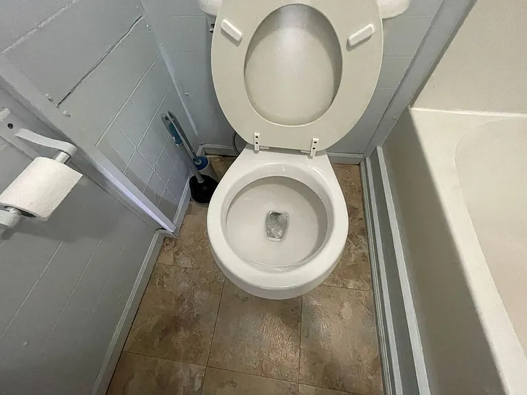 1501 S 84th St./8405 W Orchard St. (Duplex) — Photo 6