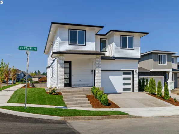 2279 SW Phyllis Pl, Gresham, OR 97080