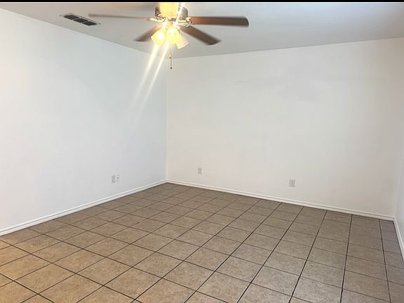 2nd image of 2108 N Edwards Ave #11