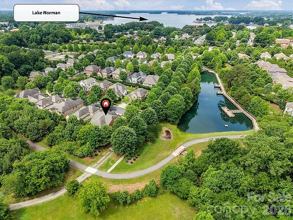 3rd image of 16620 Redding Park Ln