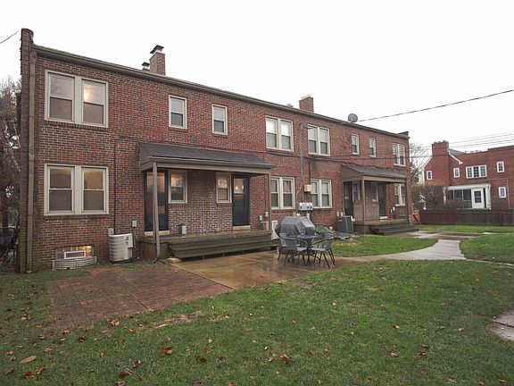 4th image of 1692 King Ave