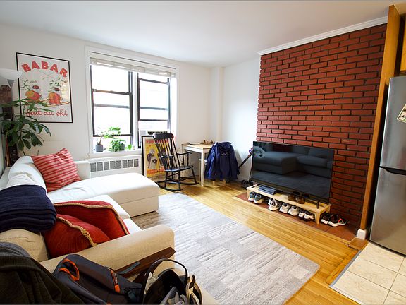 2nd image of 432 E 11th St APT 5F