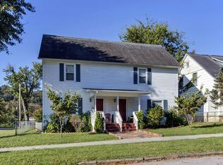 403 Carter Ave, Harriman, TN 37748