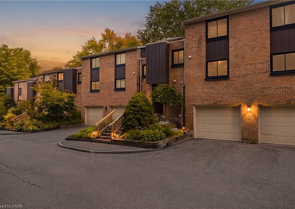1st image of 220 Salisbury Ave #13