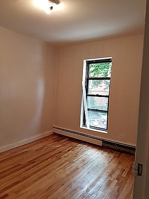 5th image of 25-33 23rd St #1E