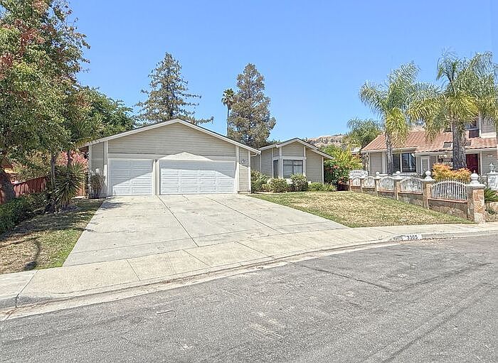 1st image of 3305 Archbury Ct