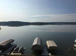 17617 Mahoning Ave #2, Lake Milton, OH 44429