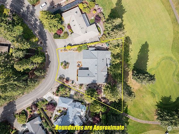 4th image of 113 Arnold Palmer Parkway