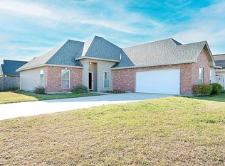 216 Kettle Dr, Thibodaux, LA 70301