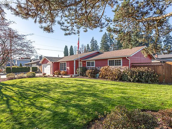 3rd image of 8916 NE 24th Ave