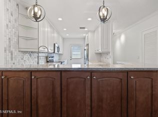 4975 SAN JOSE Boulevard #103, Jacksonville, FL 32207