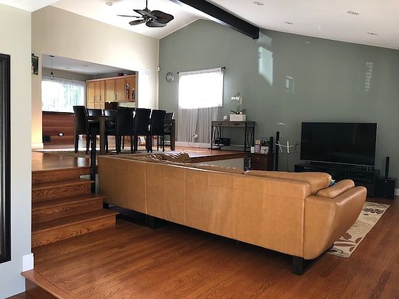 2nd image of 15W573 Diversey Ave