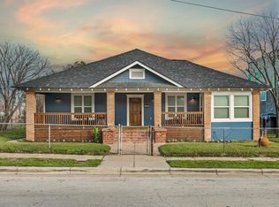 1013 Poindexter St, Fort Worth, TX 76102