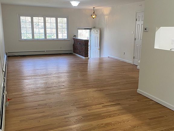 2nd image of 133 Manville Rd #133