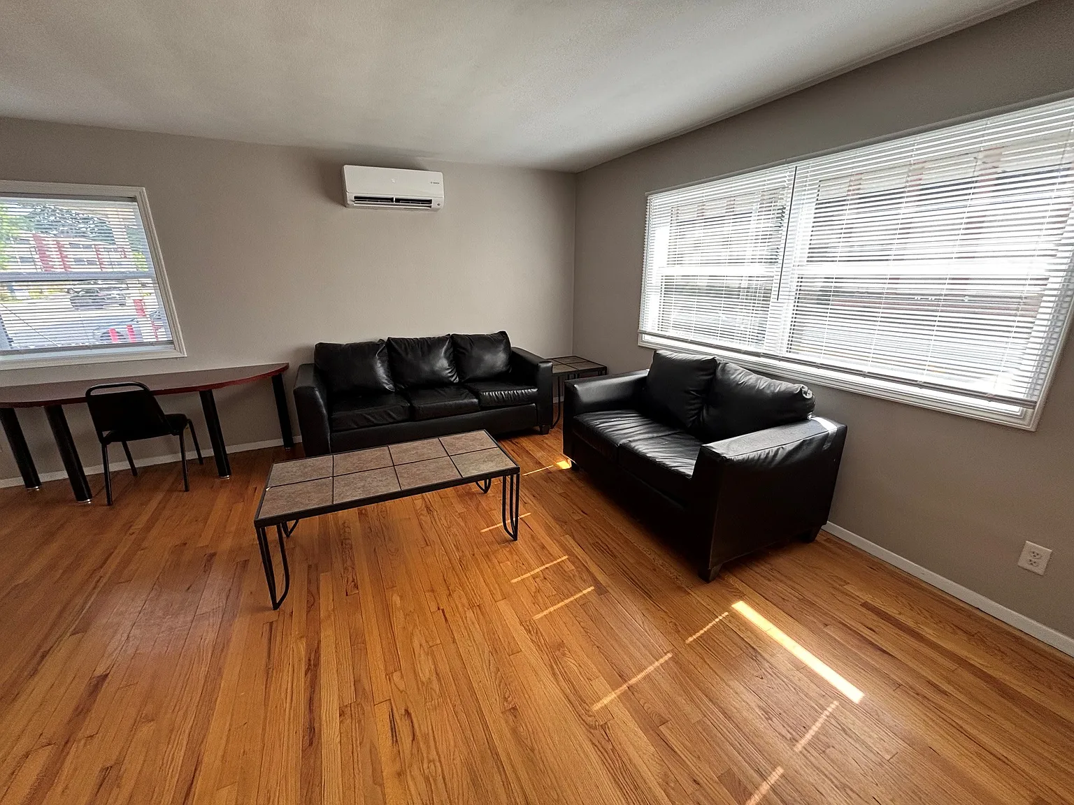 Studio, 450 sqft, $950 — Photo 4