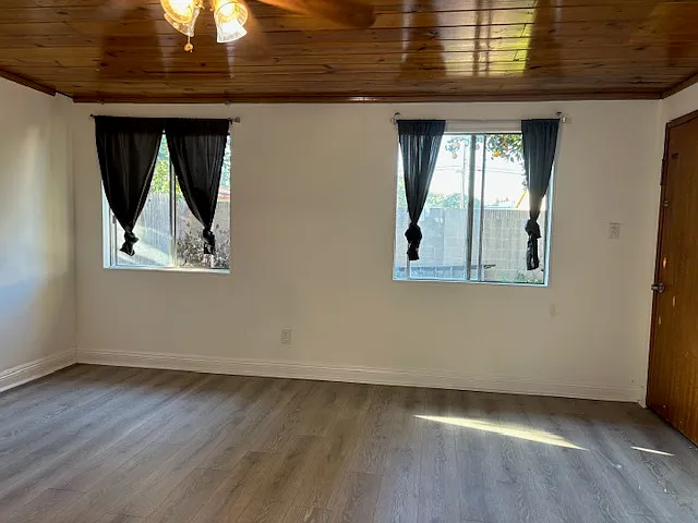 7414 Laura St — Photo 19