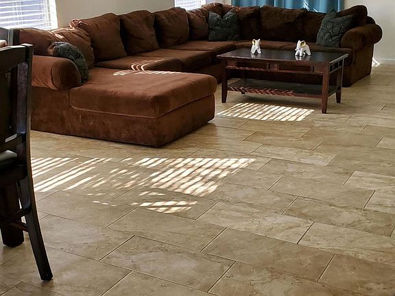 5th image of 9240 S Leila Ln