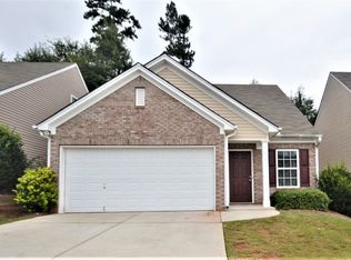 1422 Alcovy Falls Dr, Lawrenceville, GA 30045