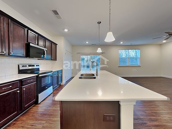 4th image of 11017 Hazel Gardens Dr