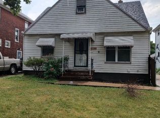 3288 W 110th St, Cleveland, OH
