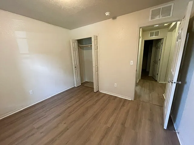 1116 N Dove Ave — Photo 14