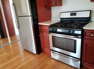 1662 Wallace Ave #3A, Bronx, NY 10462