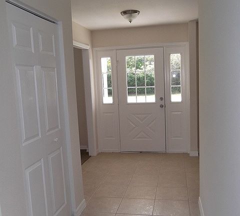 4th image of 4978 Hurley Ave