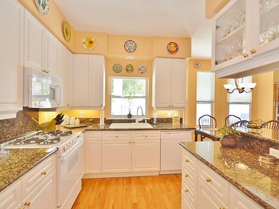 5th image of 2444 W Neptune St