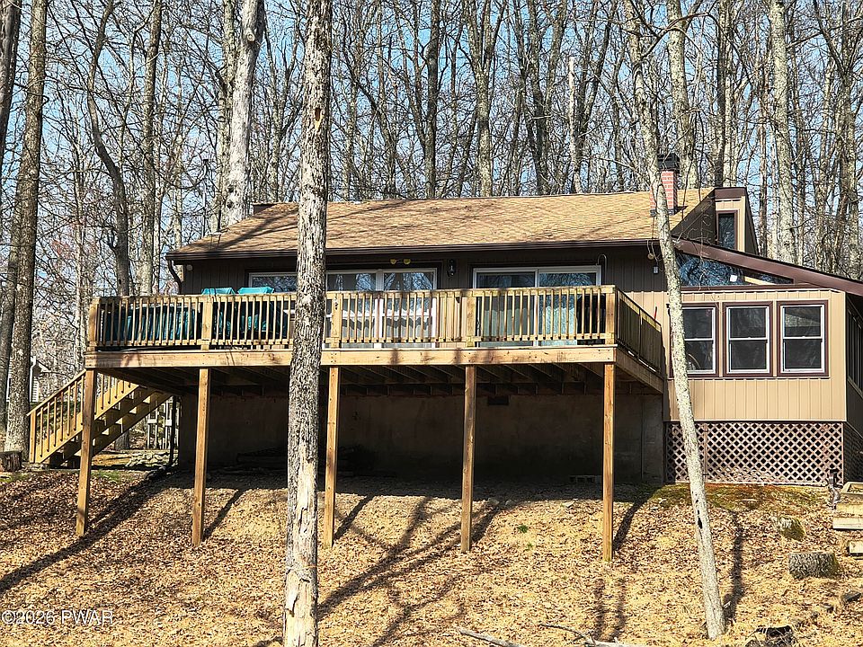 1st image of 127 Buckhorn Dr