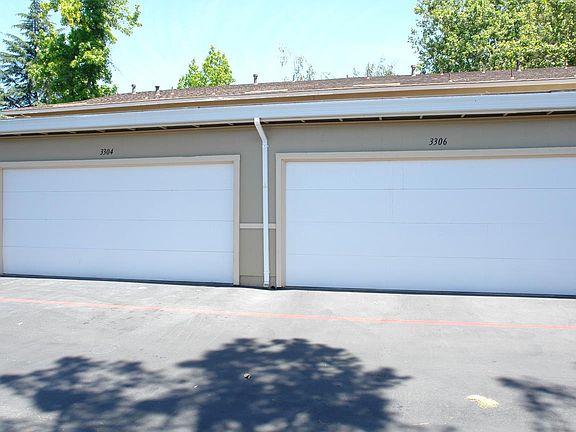 5th image of 3304 Mosscreek Ln