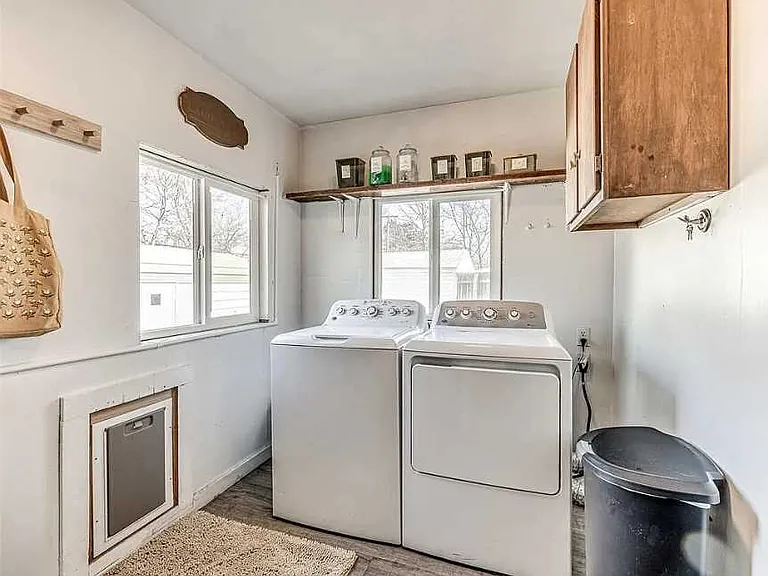 4361 S Saint Louis Ave — Photo 2