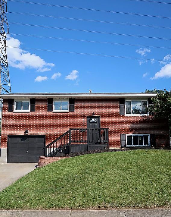 1st image of 810 Althea Dr