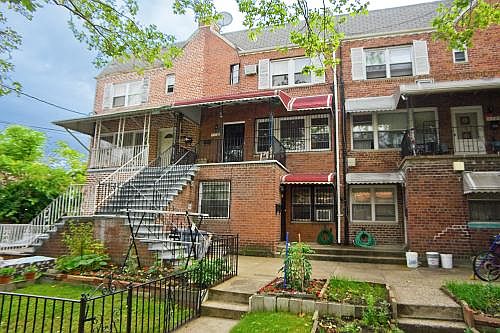 1st image of 1119 E 103rd St