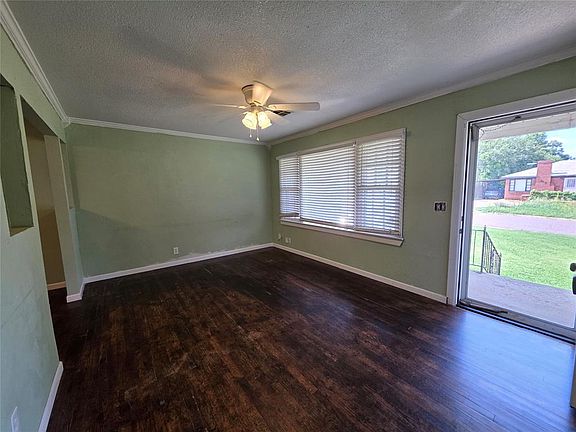 2nd image of 2026 NW 33rd St