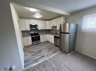 6053 Della Ct, Rohnert Park, CA 94928