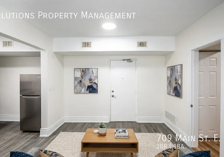 709 Main St E #2 — Photo 3